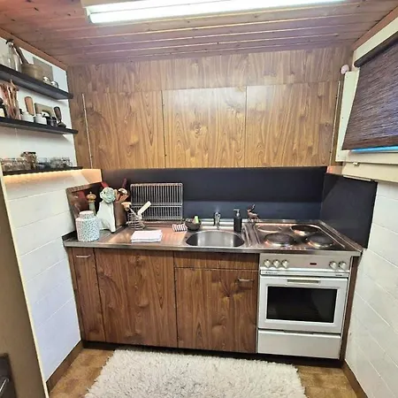 Cozy In Traditional Walser House Apartment Stalden
