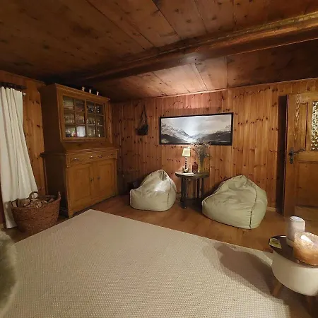 Cozy In Traditional Walser House * Stalden